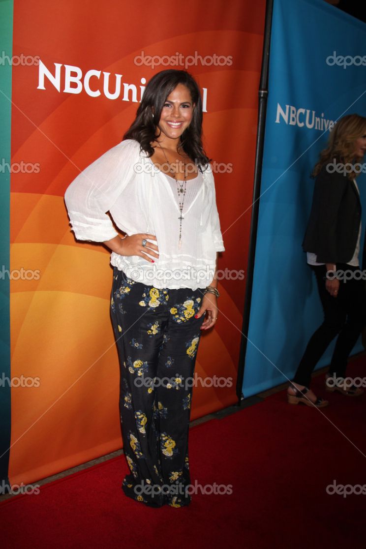 Lenora Crichlow