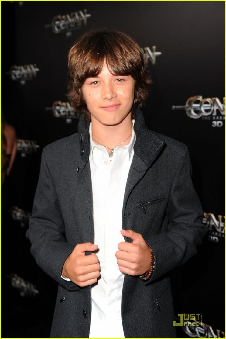 Leo Howard