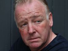 Les Dennis