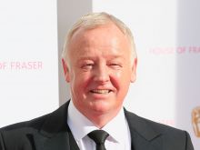 Les Dennis