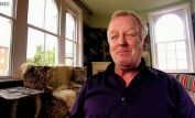 Les Dennis