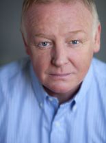 Les Dennis