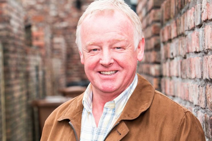 Les Dennis