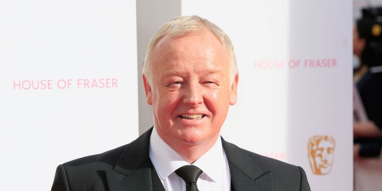 Les Dennis