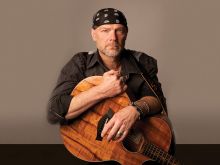 Les Stroud