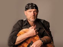 Les Stroud
