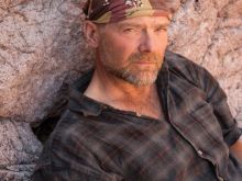 Les Stroud
