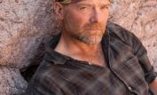 Les Stroud