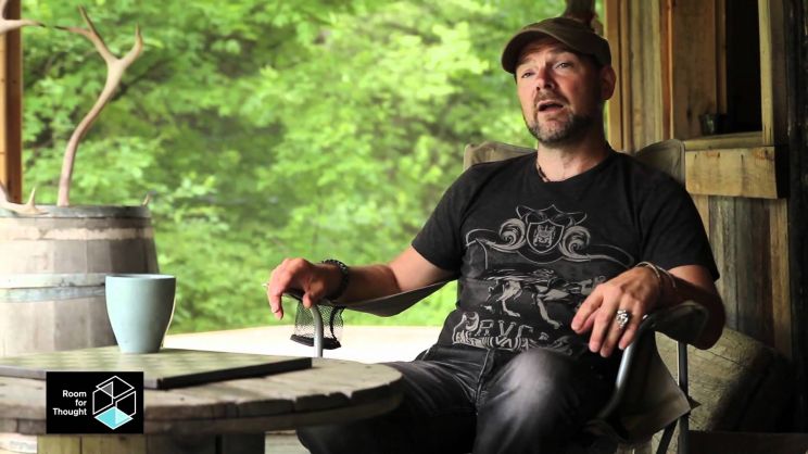 Les Stroud