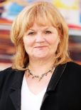 Lesley Nicol