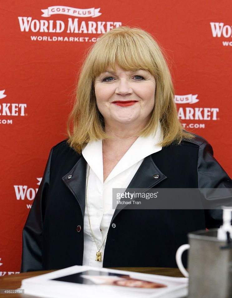 Lesley Nicol