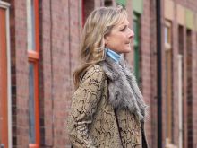 Lesley Sharp