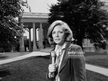 Lesley Stahl photo