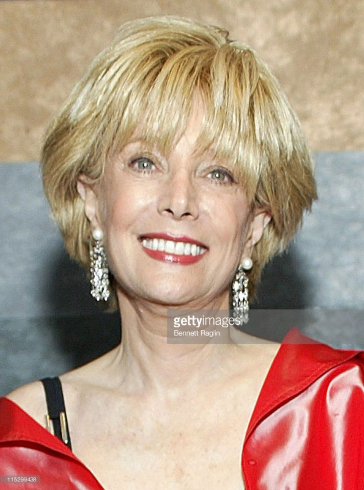 Lesley Stahl