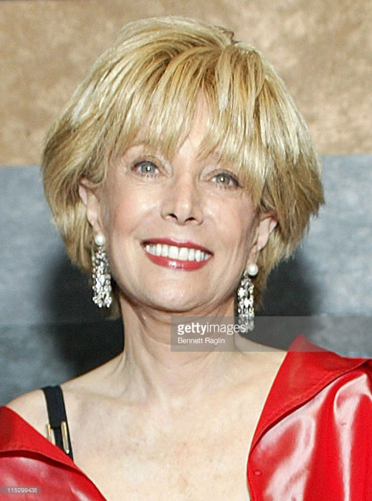 Lesley Stahl