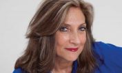 Lesli Linka Glatter