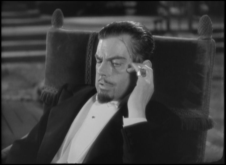 Leslie Banks