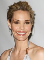 Leslie Bibb