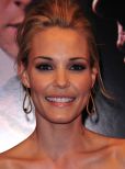 Leslie Bibb