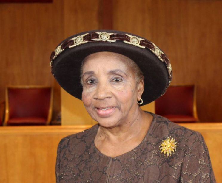 Leslie Cook