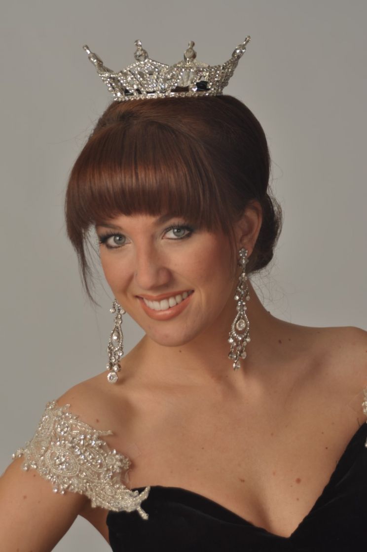 Leslie Cook
