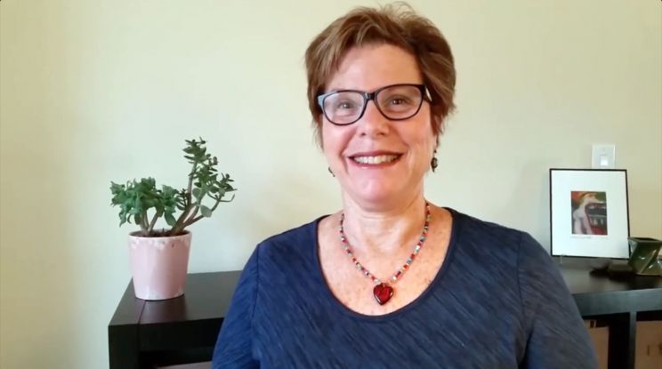 Leslie Dixon