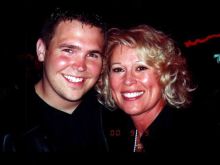 Leslie Easterbrook