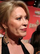 Leslie Easterbrook