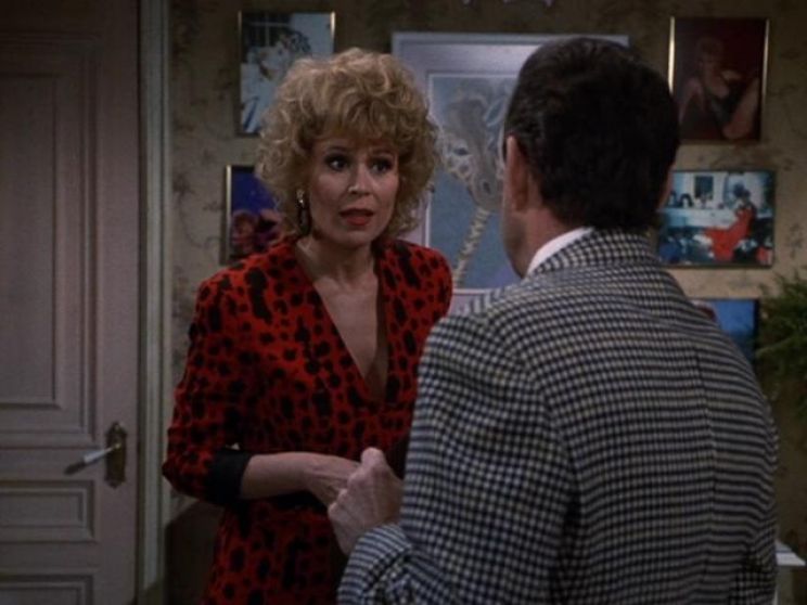 Leslie Easterbrook