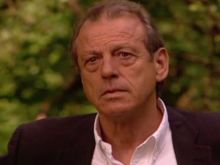 Leslie Grantham