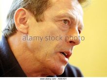 Leslie Grantham