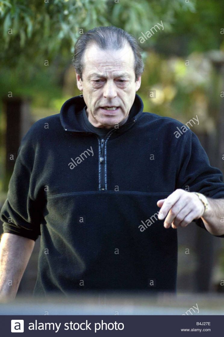 Leslie Grantham