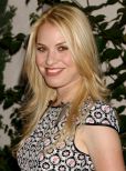 Leslie Grossman