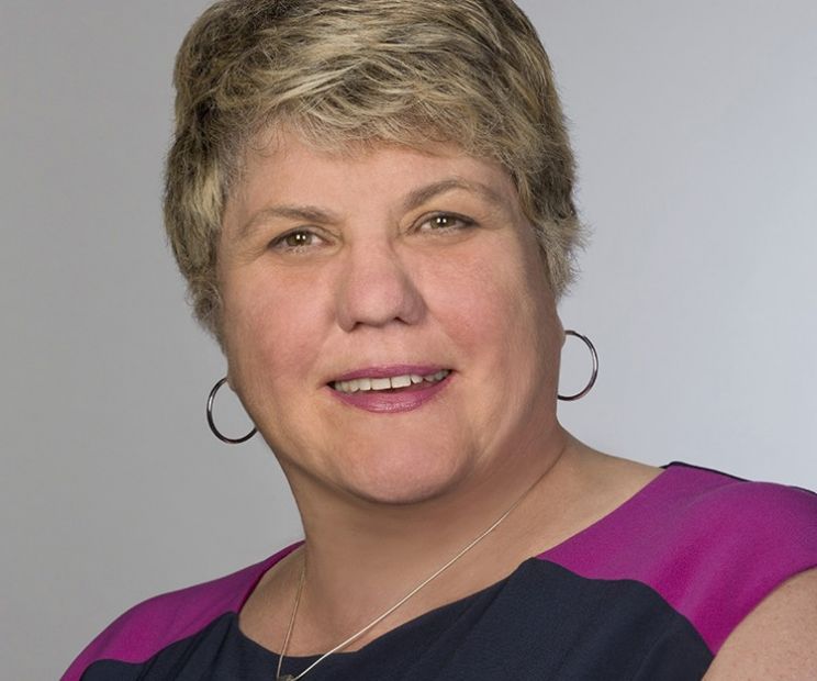 Leslie Hoffman