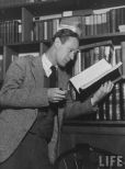 Leslie Howard