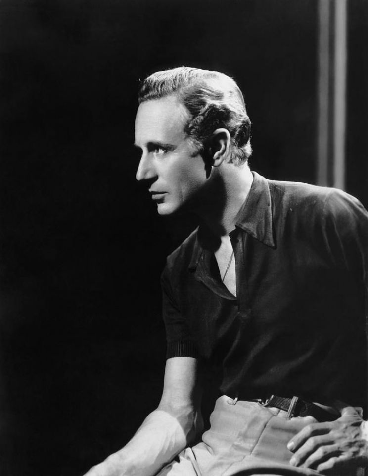 Leslie Howard