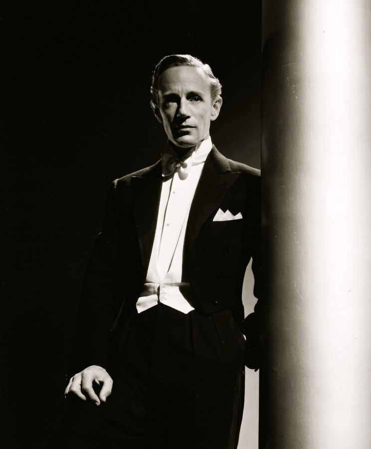 Leslie Howard