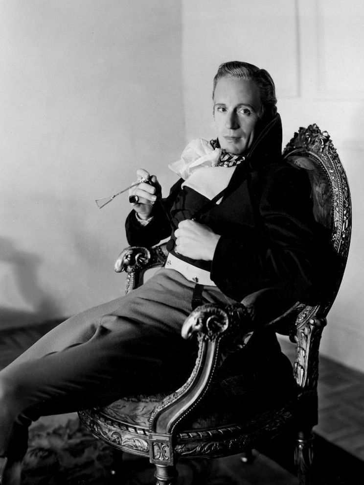 Leslie Howard