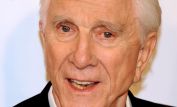 Leslie Nielsen