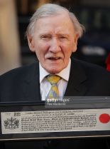 Leslie Phillips