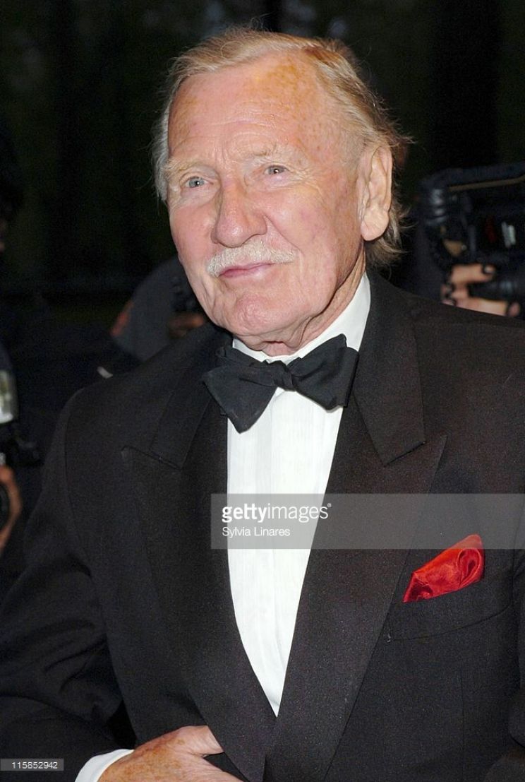 Leslie Phillips