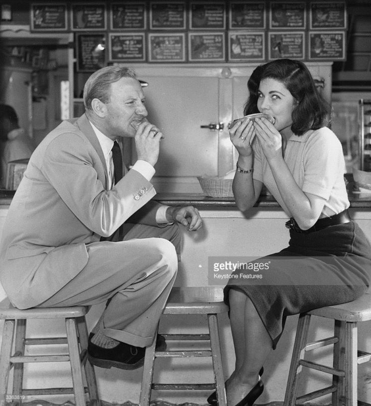 Leslie Phillips