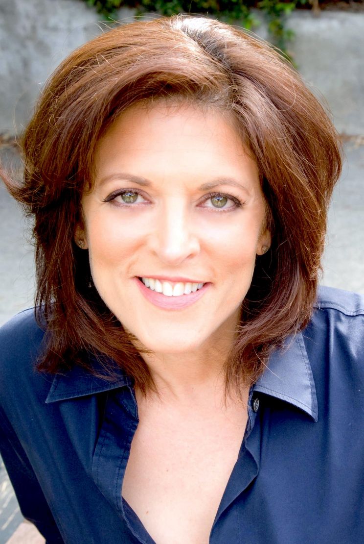 Leslie Segrete