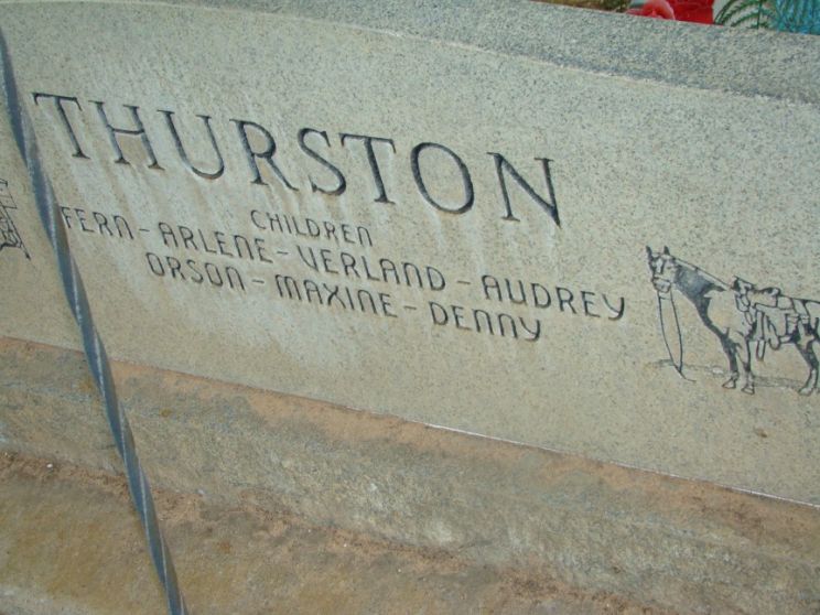 Leslie Thurston