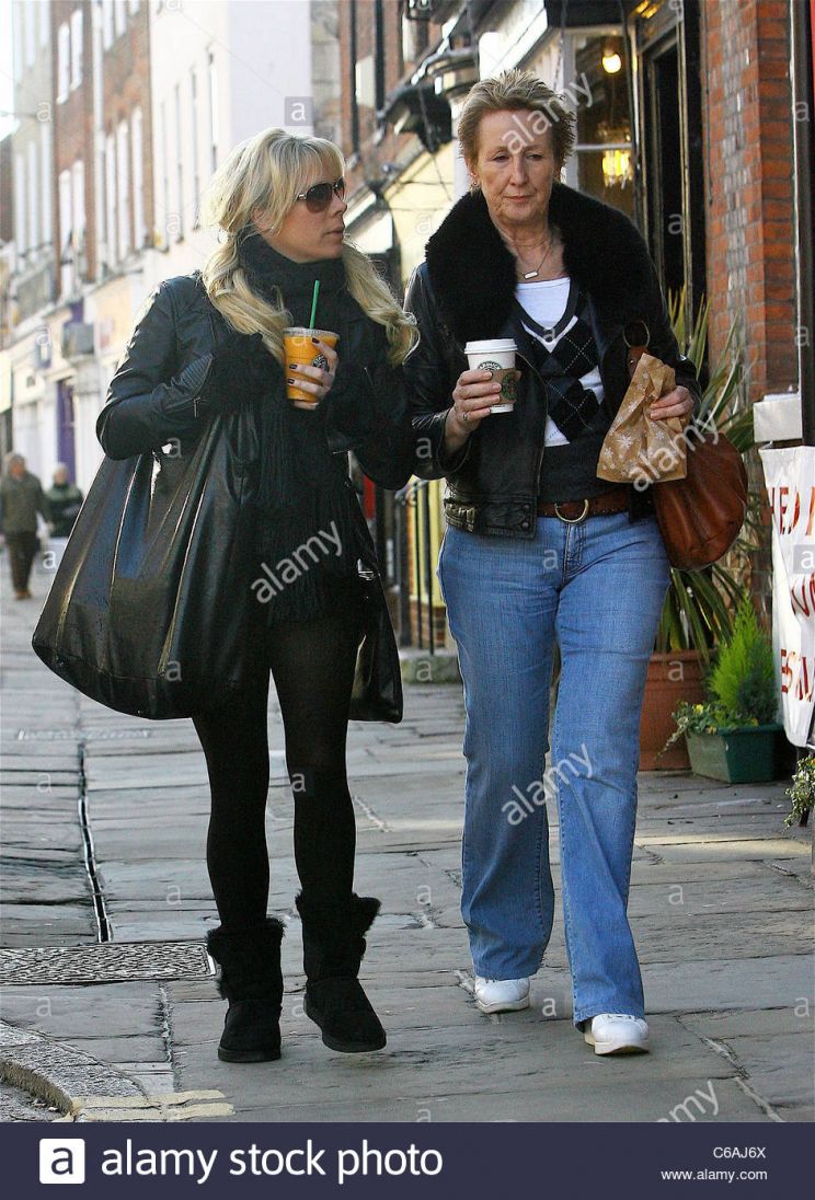 Letitia Dean