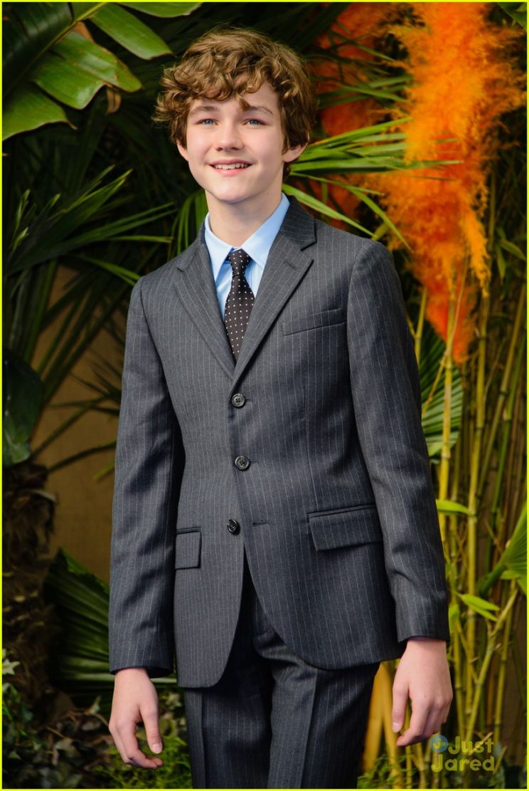 Levi Miller