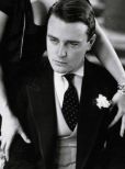 Lew Ayres