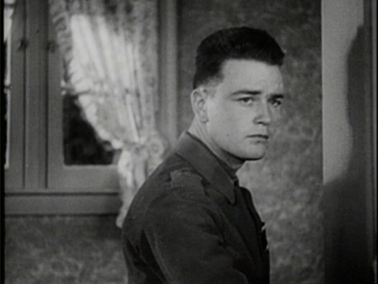 Lew Ayres