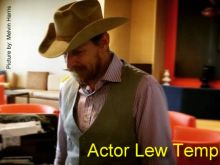 Lew Temple