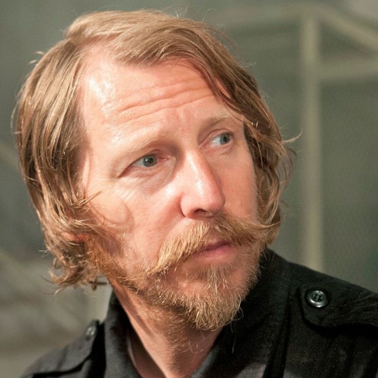 Lew Temple